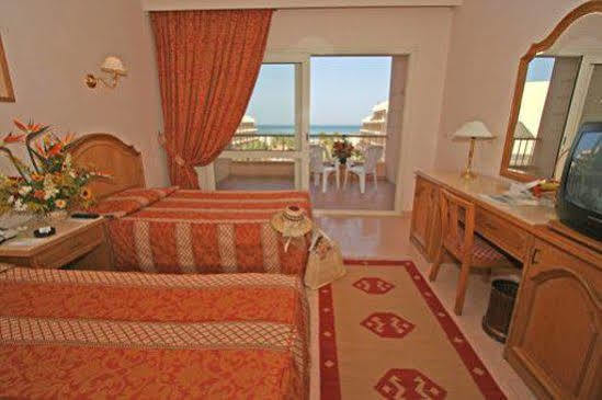 Beau Rivage Hotel 3*